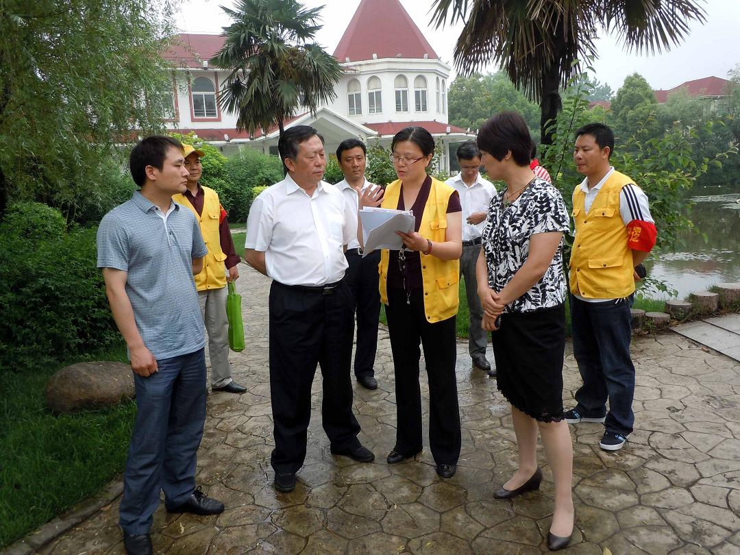 沈成同志到南京市栖霞区镇江市京口区驻点调研开展下基层三解三促活动